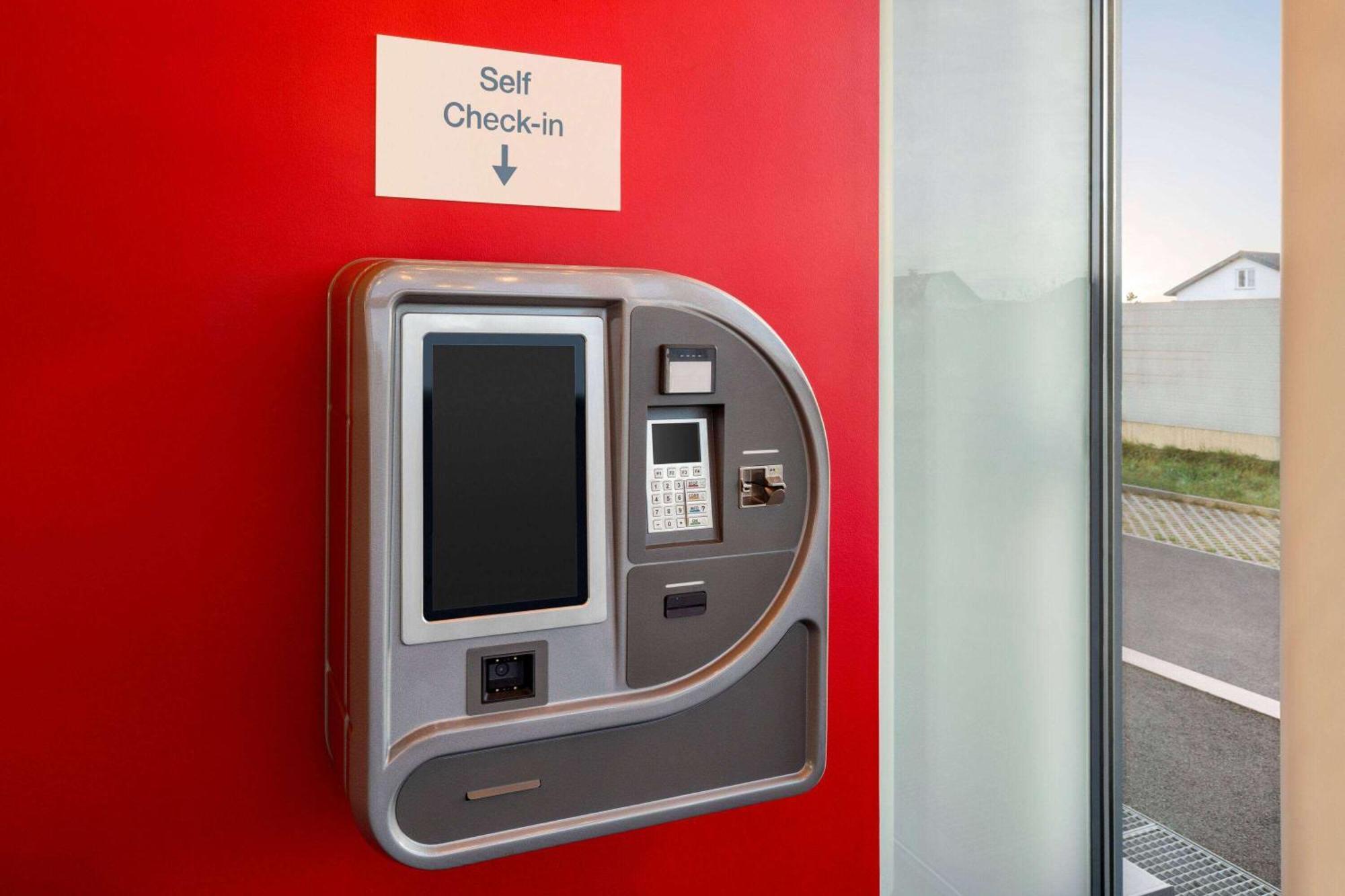 Amedia Express Graz Airport, Trademark Collection By Wyndham Feldkirchen bei Graz Luaran gambar